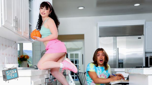 Pixie Smalls - Things Are Looking Up(skirt)! Pixie Smalls And Axel Haze