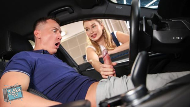 Amalia Davis - Wax On, Wack Off - HornyHostel