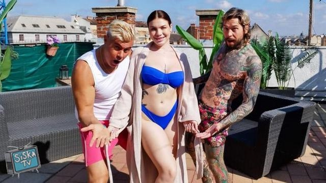 Apra Shay - FAT ASS REDHEAD FREAK APRA SHAY SQUIRTS AFTER SPA DAY