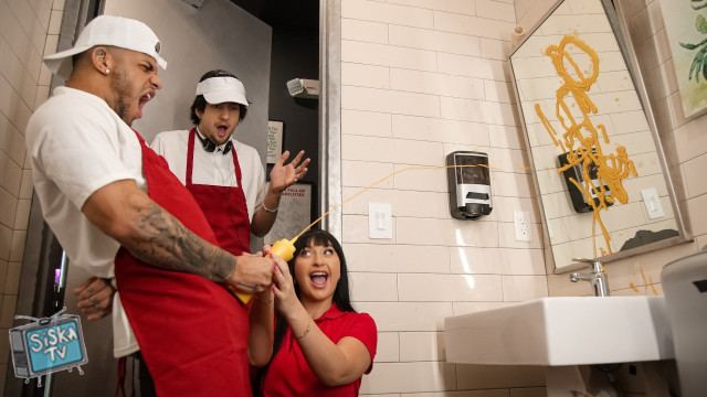 Aleksa Mink - Big Brat Pizza Shop