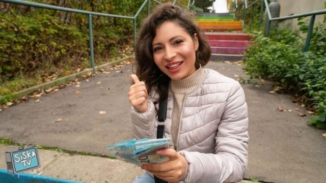 Helina Dream - Big dick public blowjob and POV sex