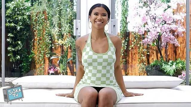 Ameena - Going All Out Today