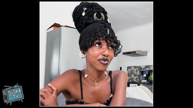 Sammy Dollhouse - Moaning Goddess