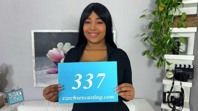 Thayana Babyy - Busty latina with huge boobs has perfect curves E337