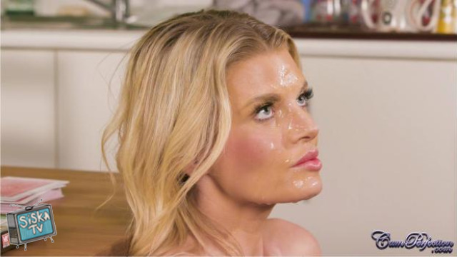 Robyn Quinn - Card Wager