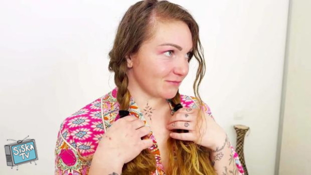 Anastasia - Anastasia discovers a massage that