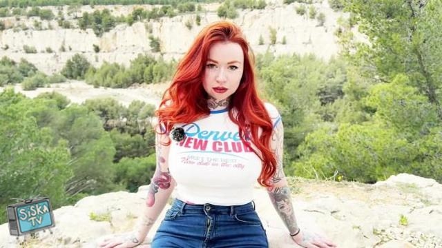 Chloe - 28 years old, from Versailles!