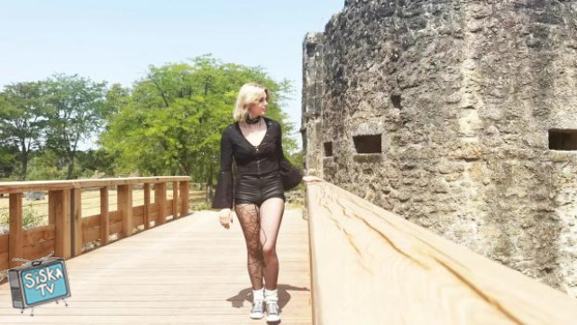 Julia - Julia, 20 years old, doesn