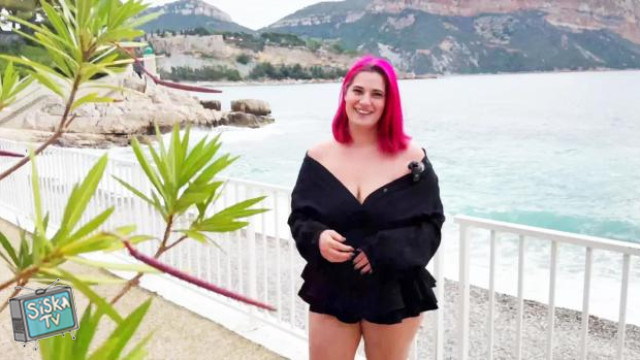 Venus - Venus, 25 years old, from Apt!