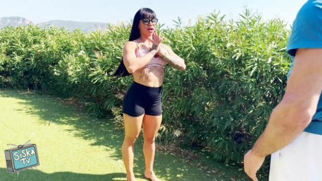 Valentina - Valentina, the bombshell loves to fuck with her students!