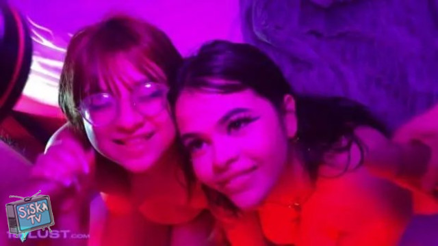 Ivo, Vix - Behind The Scenes