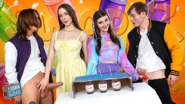 Julia James, Hazel Moore - Two Cum Smoothies Coming Up