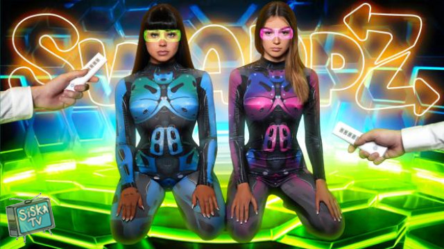 Beca Barbie, Della Cate - Robo Stepsis