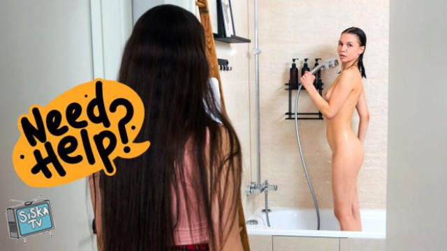 Molly Kit, Lana Rose - Girls clean each other up