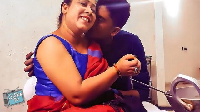 Desi Bang - Facial for Desi moma