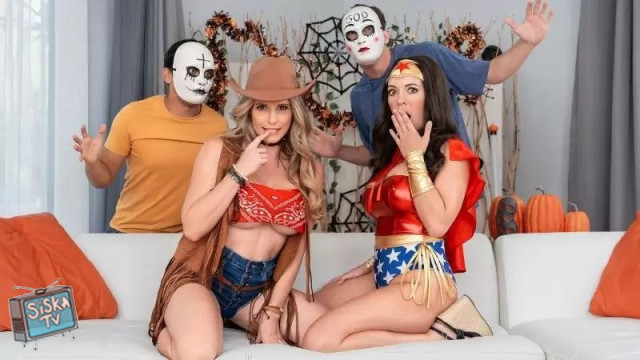 Cory Chase, Elizabeth Skylar - The House Of Halloween Orgy