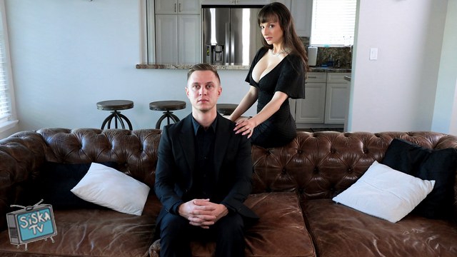 Lexi Luna - I Think My Stepmom Is Seducing Me