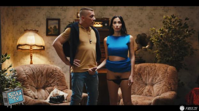 Clea Gaultier - Tour Guide