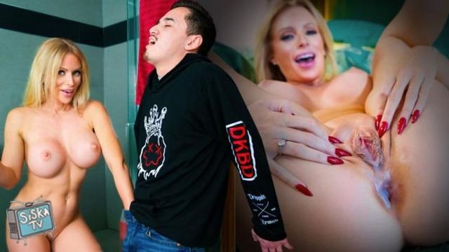 Danielle Renae - Stepmom Crosses The Line For Anal And Creampie