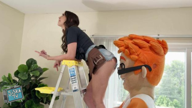 Amiee Cambridge - Amiee Cambridge Finds, Causes and Fixes Porn Dude