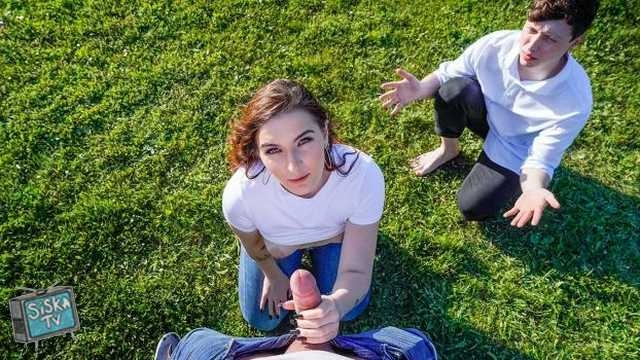 Suzie Sparklez - Pound at the Pond