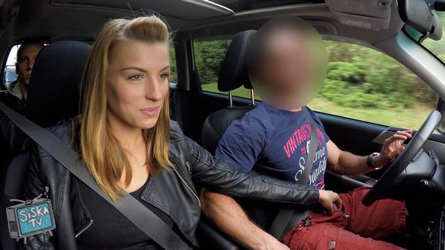 Victoria Daniels - How I bought young pussy during my casual shopping E12