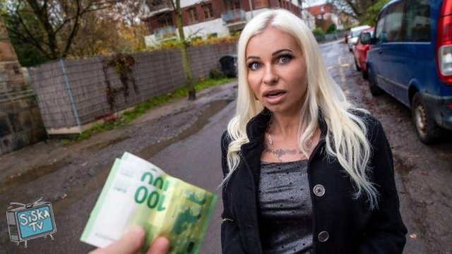 Suzi Grande - The Blonde MILF Teacher