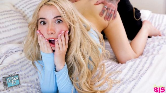 Kenzie Reeves - Helping To Solve Stepsisters Problem