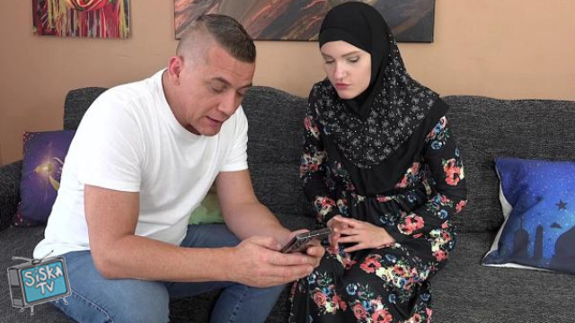 Olivia Westsun - Hot quickie with horny babe in hijab