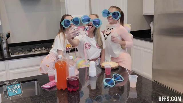 Sera Ryder, Emma Hix, Katie Kush - Slumber Party Shenannigans