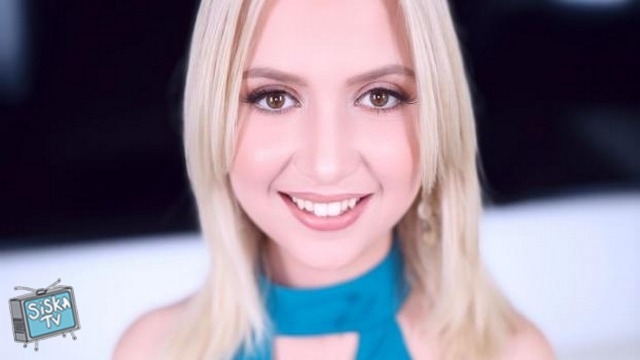 Daisy Bean - Daisy Bean, a Veterinary Assistant that "Loves to Please" and Swallow