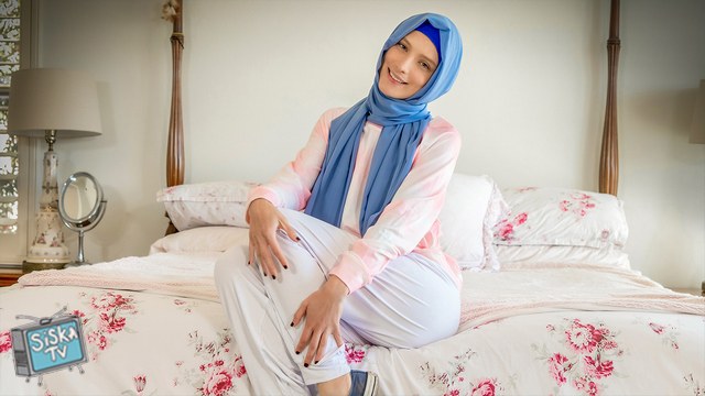 Izzy Lush - Breaking the Rules