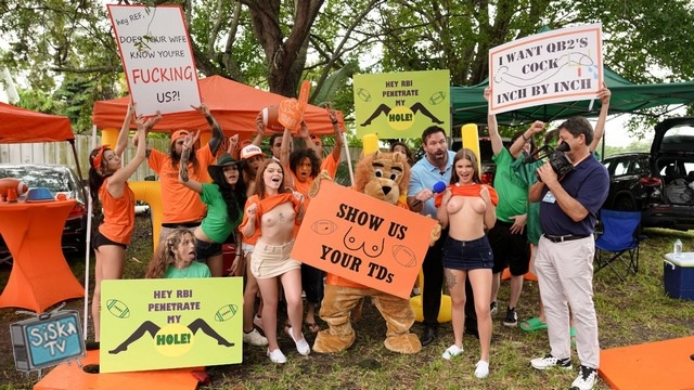 Katerina Deville, Sky Wonderland - Game Day Tail - CrazyCollegeGFs