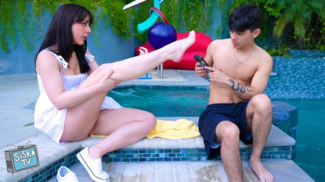 Whitney Wright - C'mon... It's Only Feet Pics!!